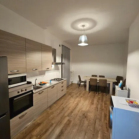 Casa Da Favola Apartment *